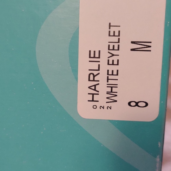 👣🩷Y•NOT? 🩷 Beige Eyelet Platform Wedges - Picture 12 of 16